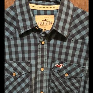 Hollister Button Up